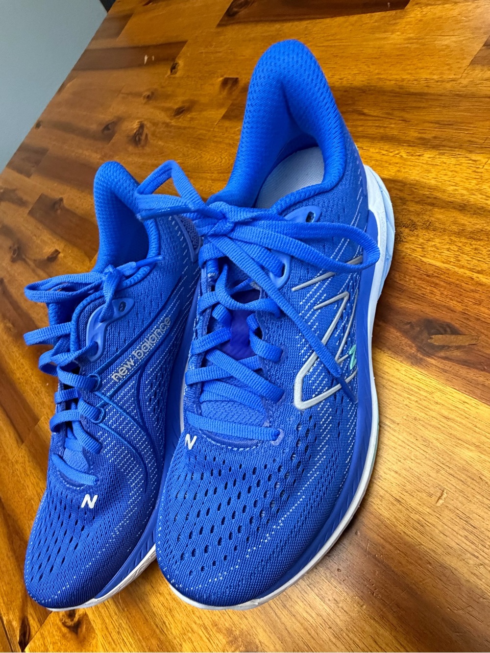 New Balance Women’s Blue Running Sneakers